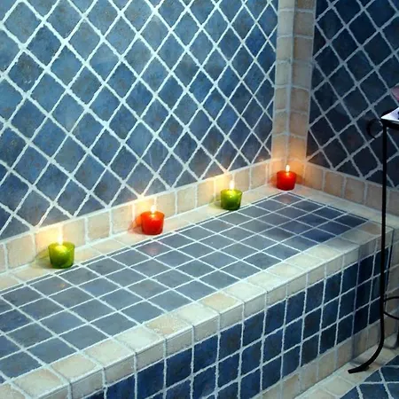 Bradia, 2 Couple Only Au Village Naturiste Riad Agde