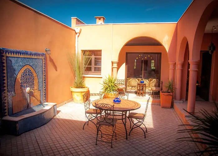 Riad Bradia, 2 Couple Only Au Village Naturiste 3*